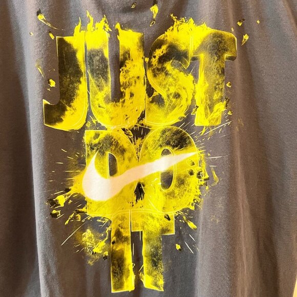 Nike Dri Fit T Shirt Just Do It Gray Green Spell Out Flames Splash Swoosh SZ XL - Picture 2 of 13